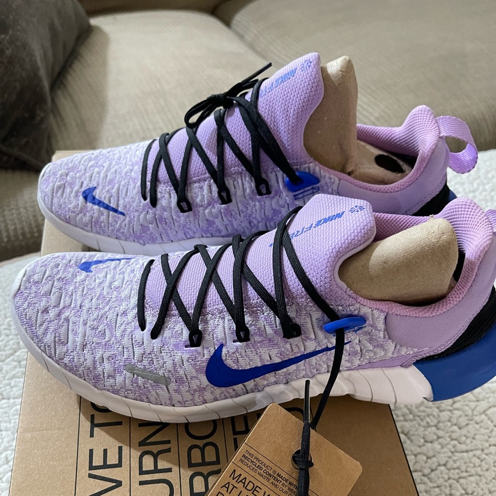 Nike free RN 5.0 running athletic shoes